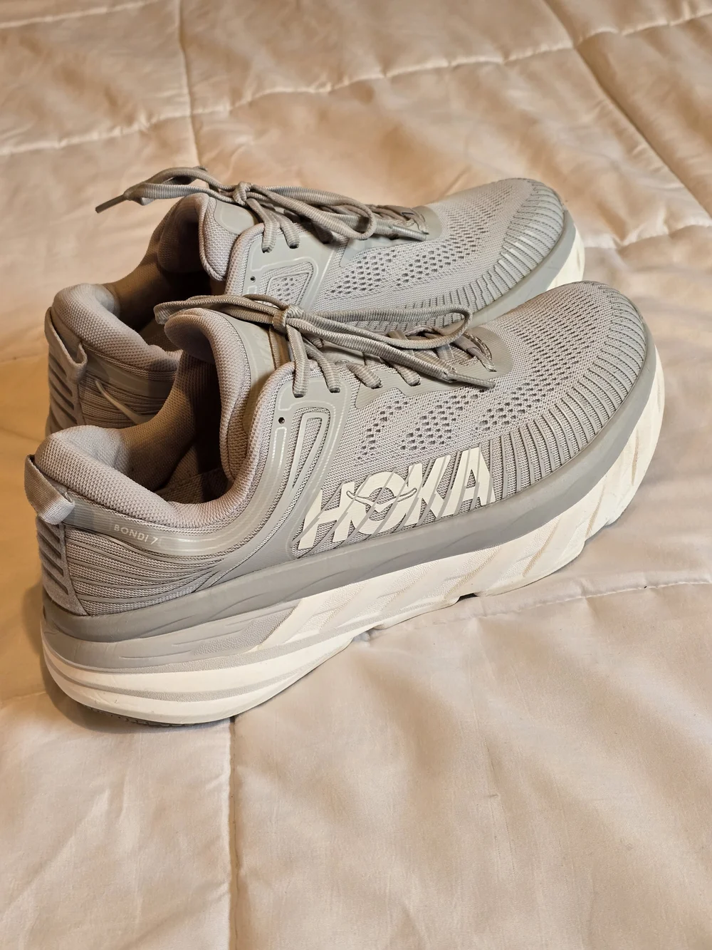 HOKA Bondi 7